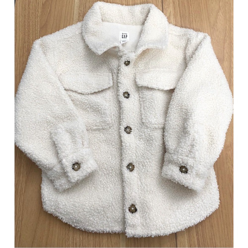 New Baby Gap Sherpa Jacket (Size: 4 Years)